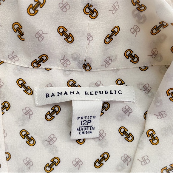 Banana Republic petite monogram silk blouse - Picture 3 of 11